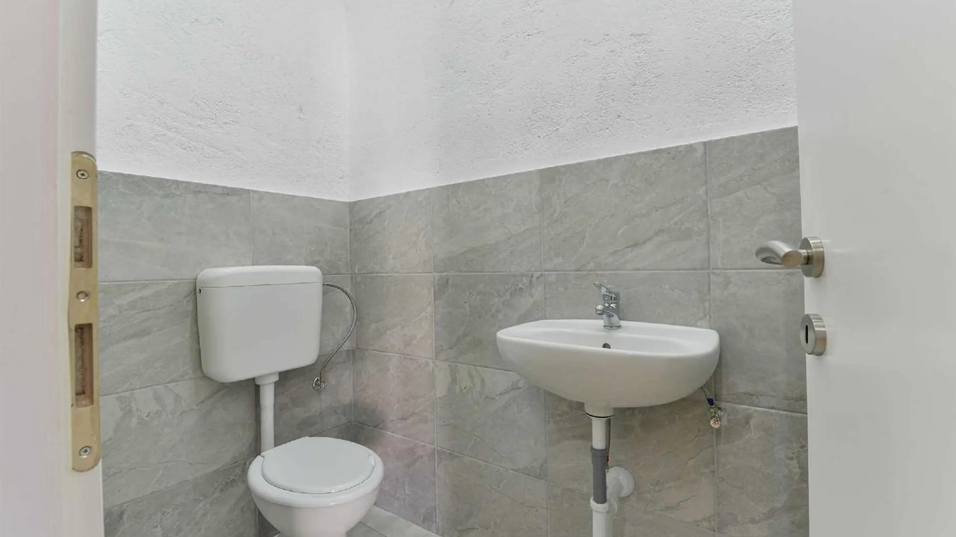Villa Marinic With Private Pool , Zadar County Benkovac