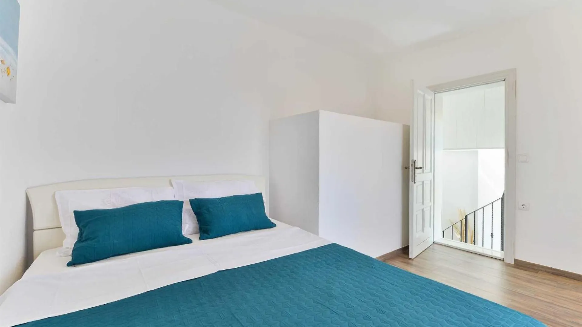 Villa Marinic With Private Pool , Zadar County Benkovac Croatia